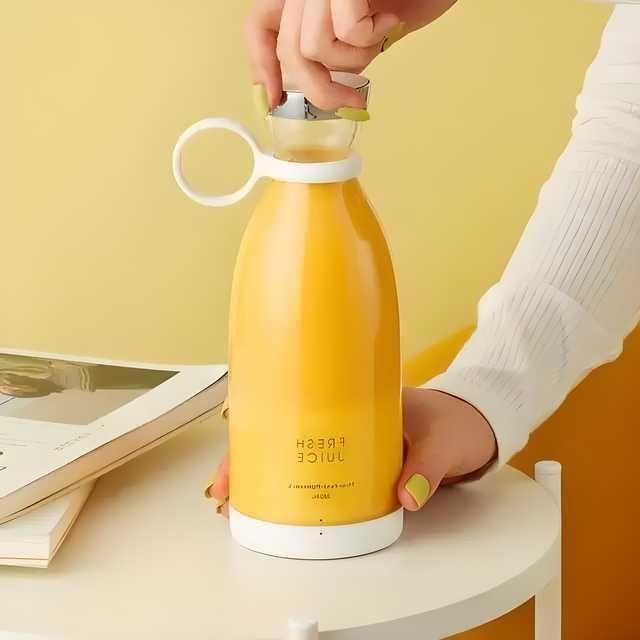 ⚡ Electric Portable Mini Juicer Bottle